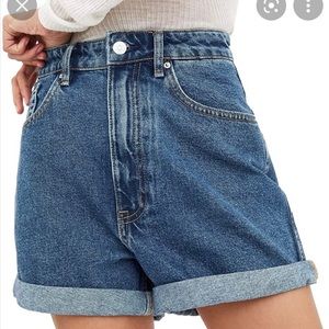 ZARA - Blue denim shorts
